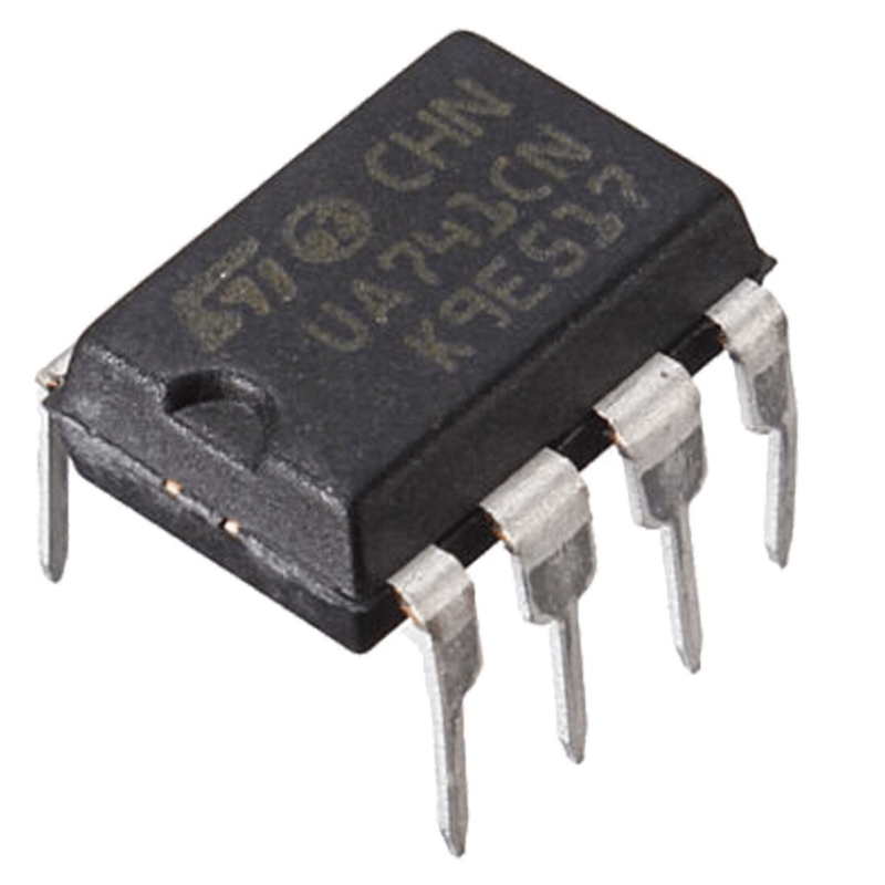 LM741 Operational amplifier IC