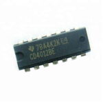 CD4012 Dual 4-Input NAND Gate IC